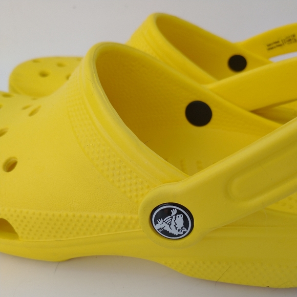 Crocs Classic Yellow Women's Shoes - Picture 2 of 9